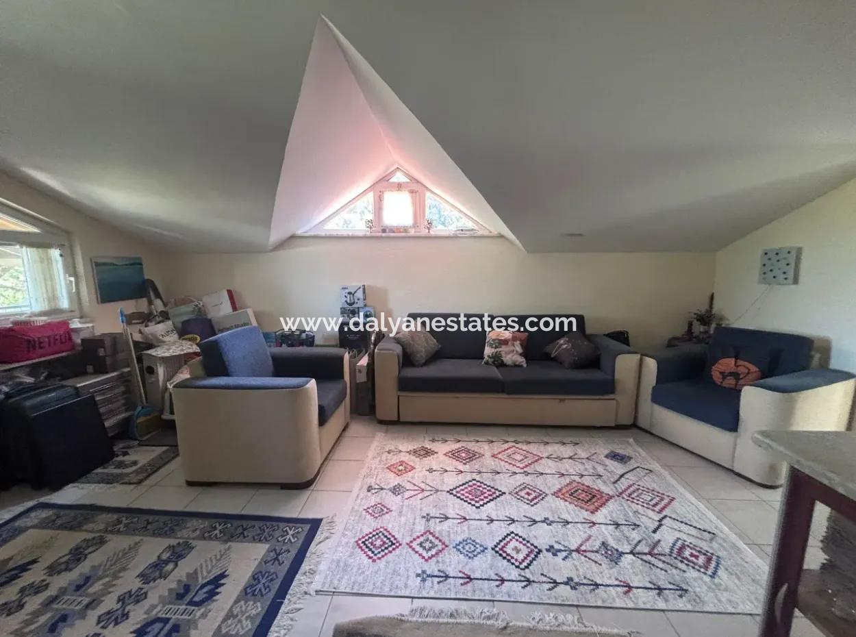 Dalyan Marmarlı Da 4011 M2 Arsa İçerisinde Satılık Villa