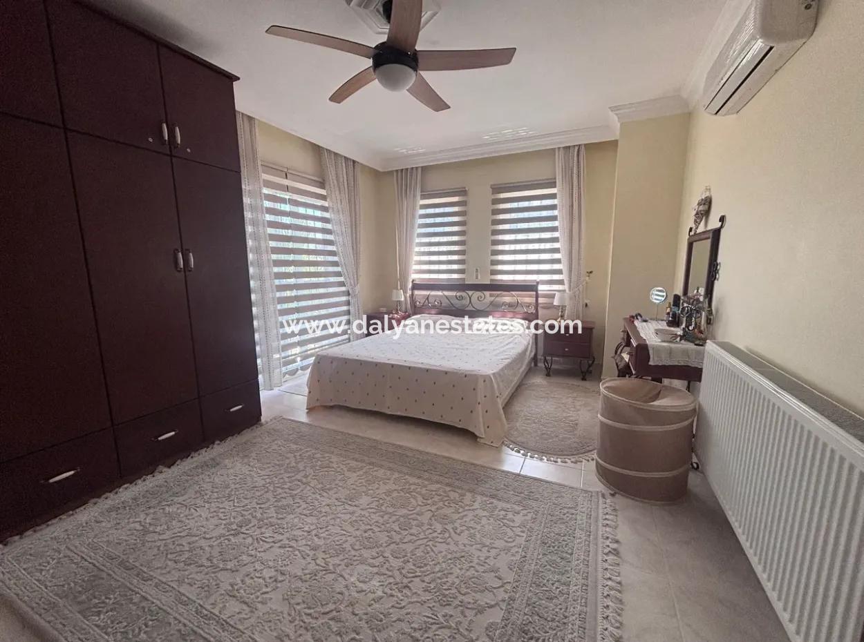 Dalyan Okçular Marmarlı Da Satılık Villa