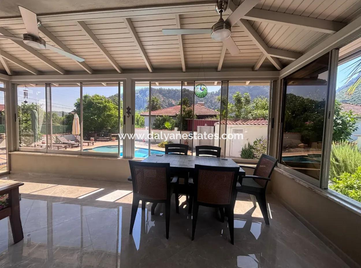 Dalyan Okçular Marmarlı Da Satılık Villa