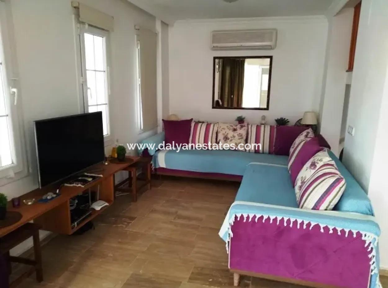 Dalyan Osmanağalarda Satılık Müstakil Villa