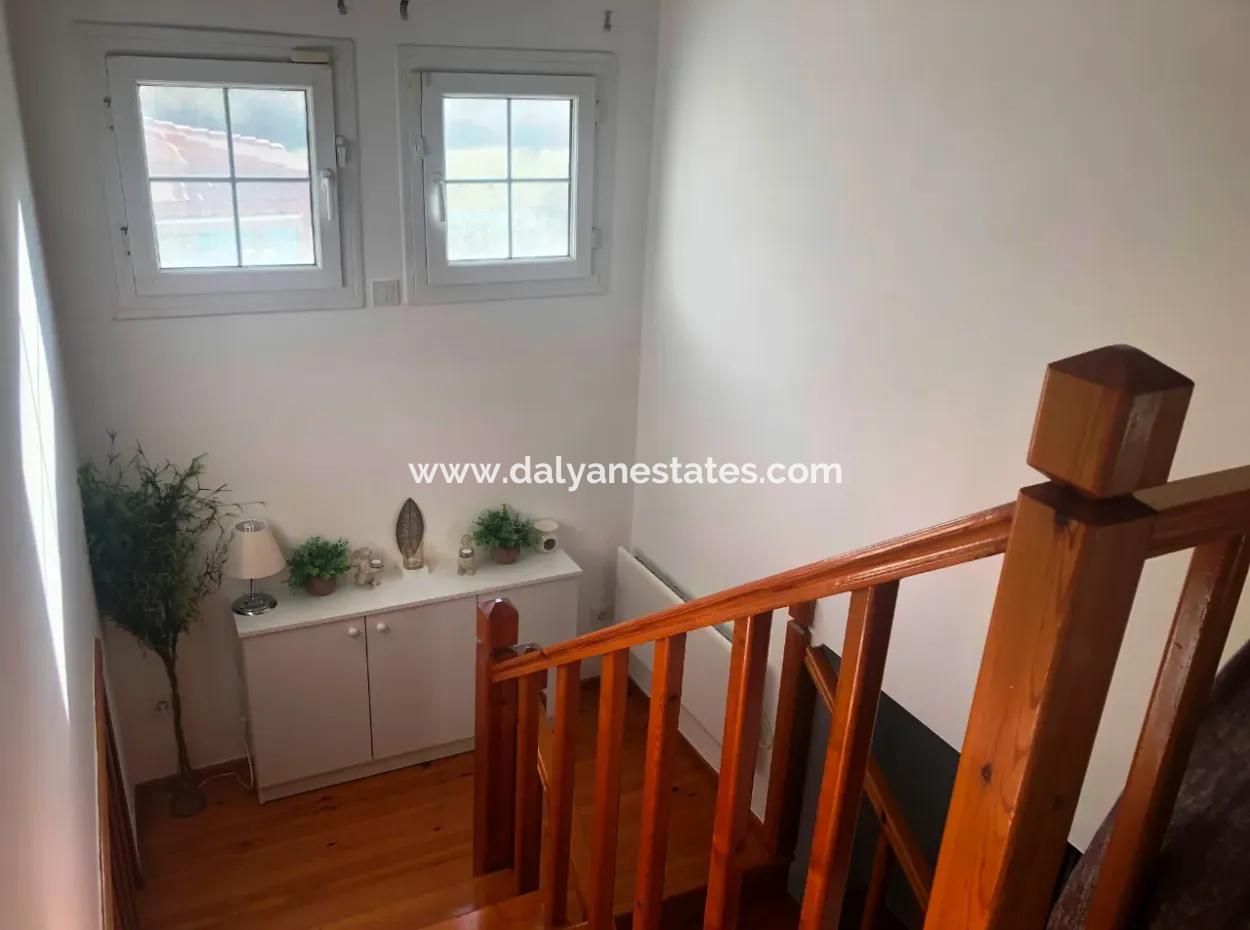 Dalyan Osmanağalarda Satılık Müstakil Villa