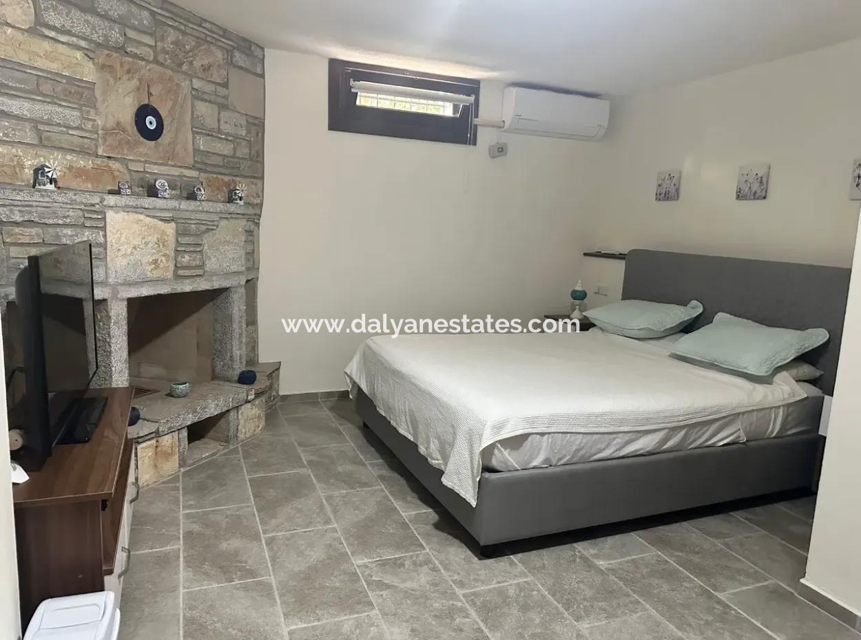 Dalyan Gülpınar Da Satılık  Müstakil Villa