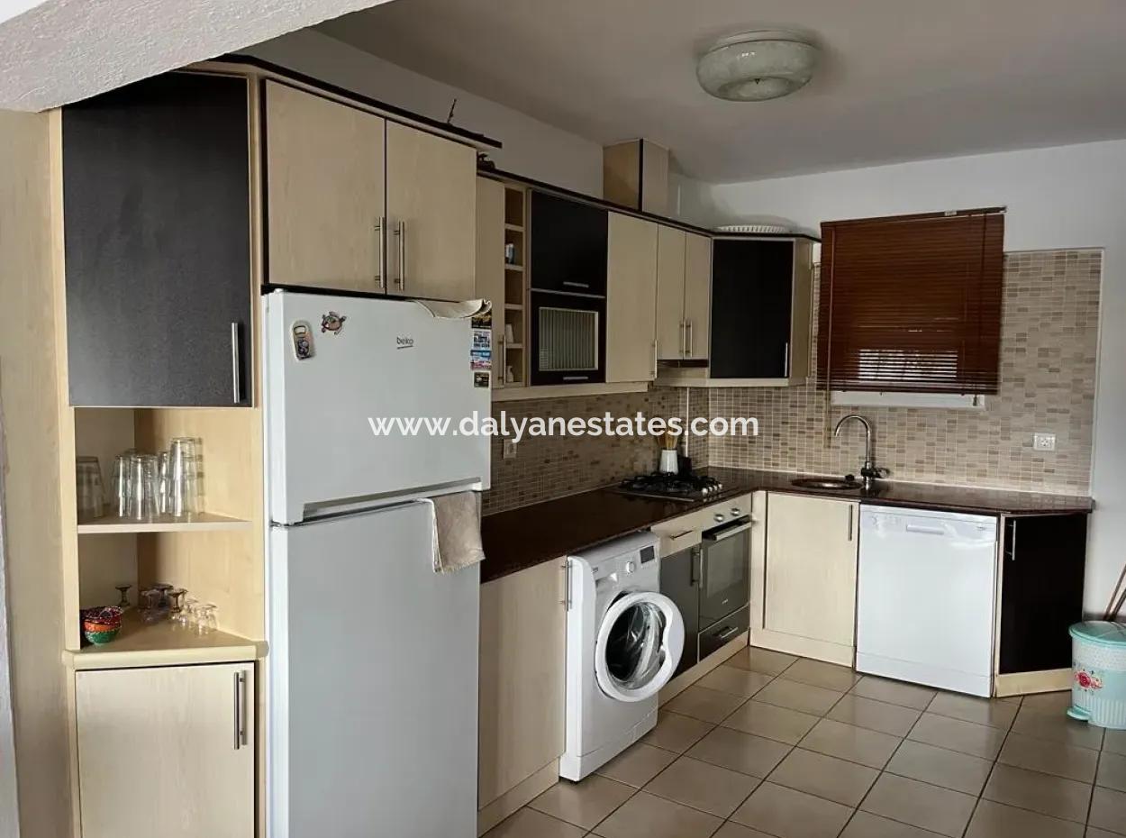 Dalyan Okçular Da 1000 M2 Arsa İçersinde Satılık Villa