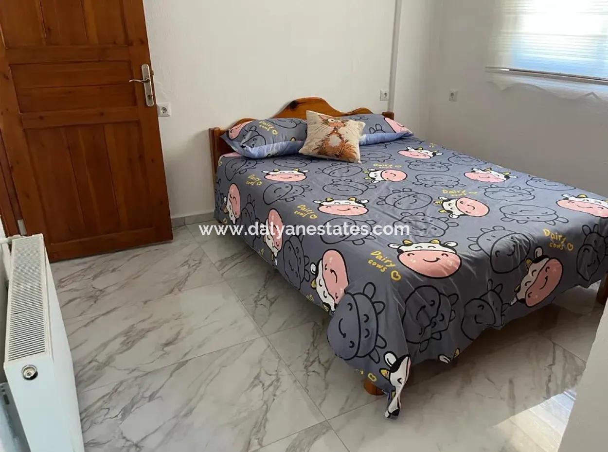 Dalyan Arıkbaşın Da 880 M2 Arsa İçersinde Satılık Villa