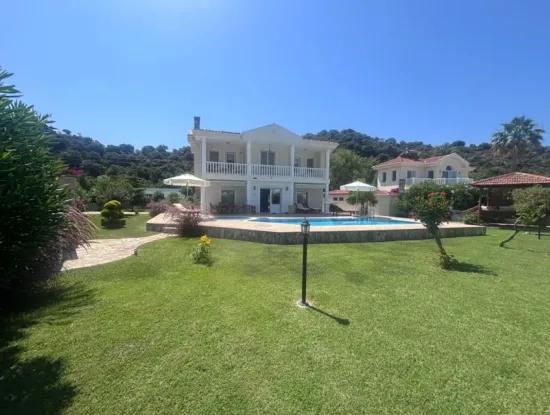 Dalyan Maraş 'Ta Kral Mezarları Manzaralı Eşsiz Villa