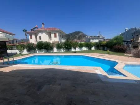 Dalyan Maraş 'Ta Kral Mezarları Manzaralı Eşsiz Villa