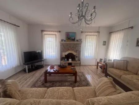 Dalyan Maraş 'Ta Kral Mezarları Manzaralı Eşsiz Villa