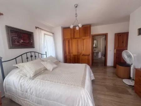 Dalyan Maraş 'Ta Kral Mezarları Manzaralı Eşsiz Villa