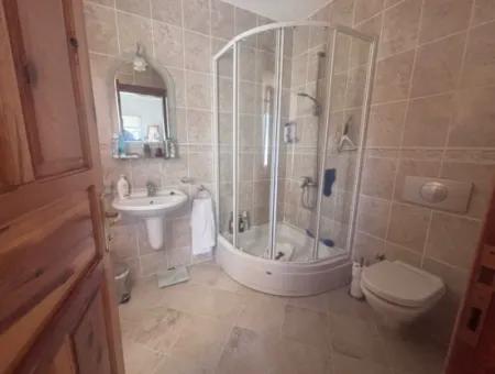 Dalyan Maraş 'Ta Kral Mezarları Manzaralı Eşsiz Villa