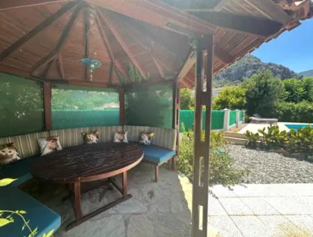 Dalyan Marmarlı Da Kiralık Villa