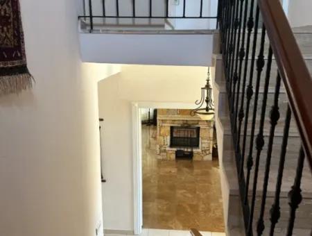 Dalyan Marmarlı Da Kiralık Villa
