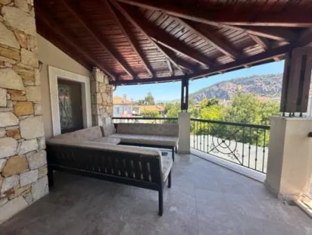 Dalyan Marmarlı Da Kiralık Villa