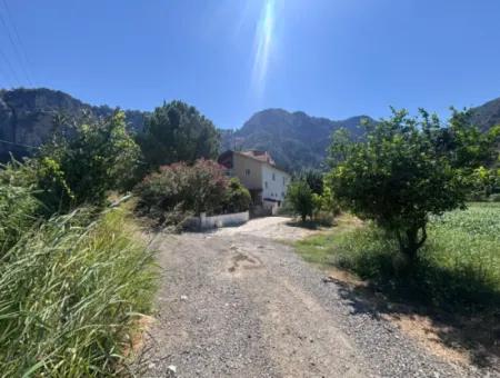 Dalyan Marmarlı Da 4011 M2 Arsa İçerisinde Satılık Villa