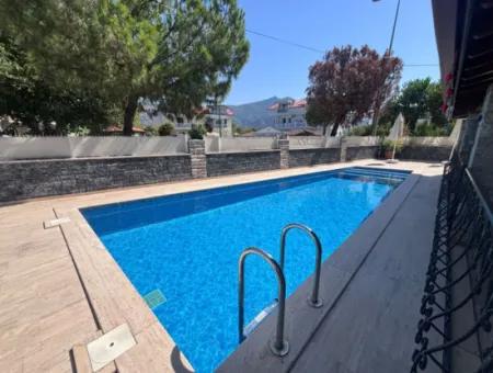 Dalyan Merkez 'De Satılık Triplex Villa