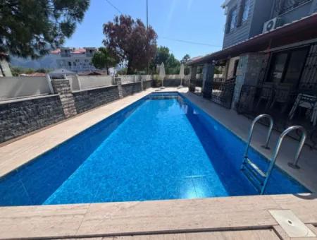 Dalyan Merkez 'De Satılık Triplex Villa