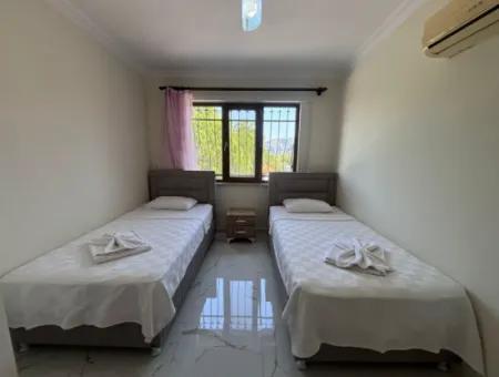 Dalyan Merkez 'De Satılık Triplex Villa