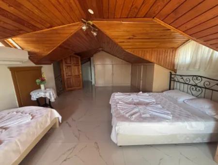 Dalyan Merkez 'De Satılık Triplex Villa