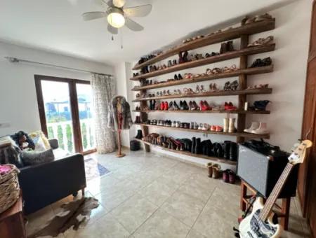 Dalyan Maraşta 980 M2 Arsa İçerisnde Müstakil Villa