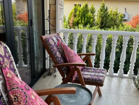 Dalyan Maraşta 980 M2 Arsa İçerisnde Müstakil Villa