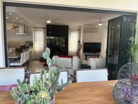 Dalyan Maraşta 980 M2 Arsa İçerisnde Müstakil Villa