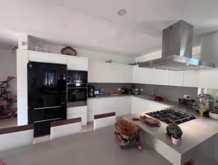 Dalyan Maraşta 980 M2 Arsa İçerisnde Müstakil Villa