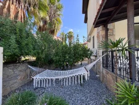 Dalyan Gülpınar Da Satılık  Müstakil Villa