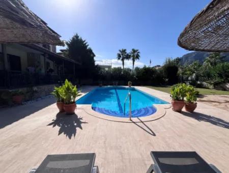 Dalyan Gülpınar Da Satılık  Müstakil Villa