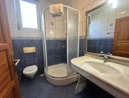 Dalyan Merkeze Yakın Kiralık Tek Katlı Havuzlu Ev