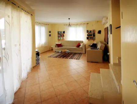 3+1 Sitesinde Mesken Villa